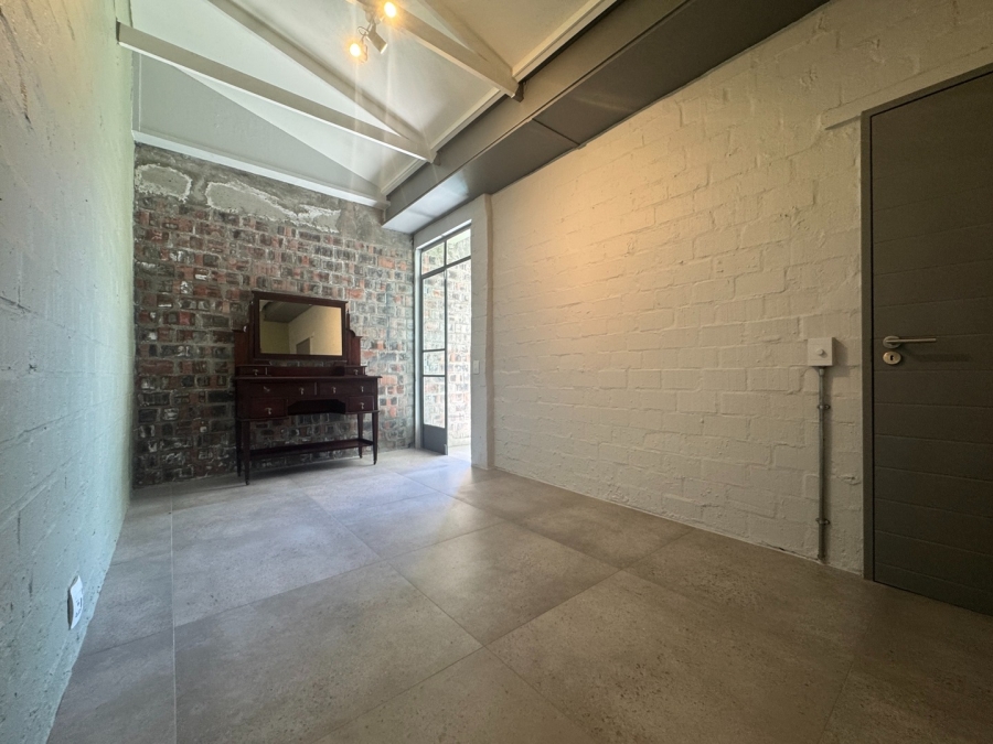 To Let 2 Bedroom Property for Rent in Salt River Western Cape